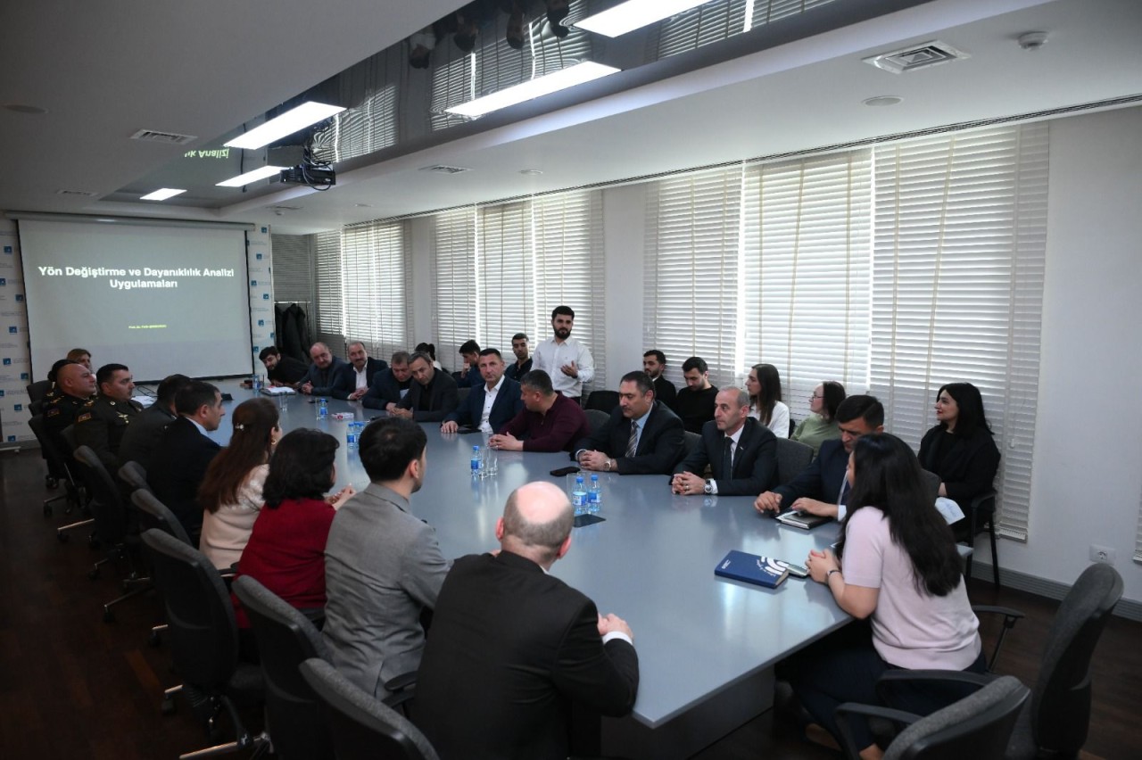 Türkiyəli dosent İdman Akademiyasında təlim keçdi - FOTOLAR